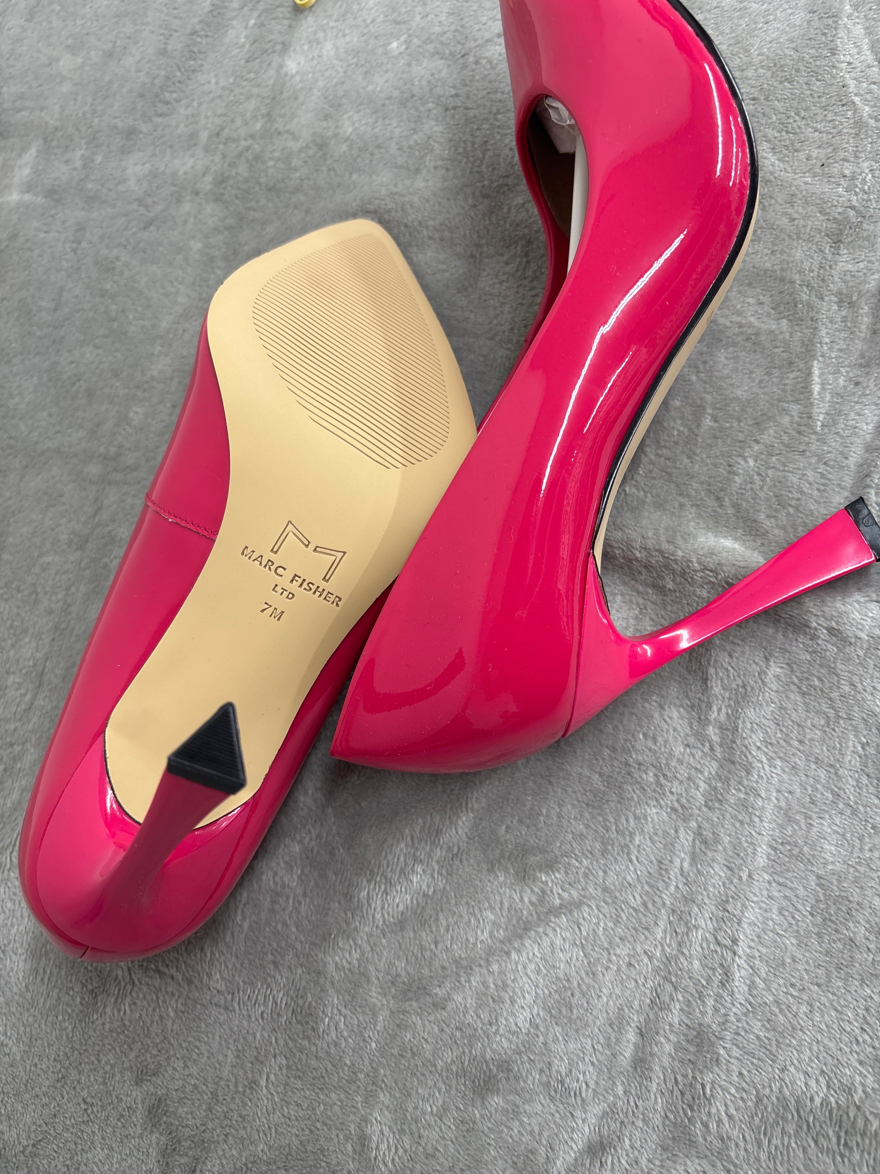 Marc Fisher pink heels