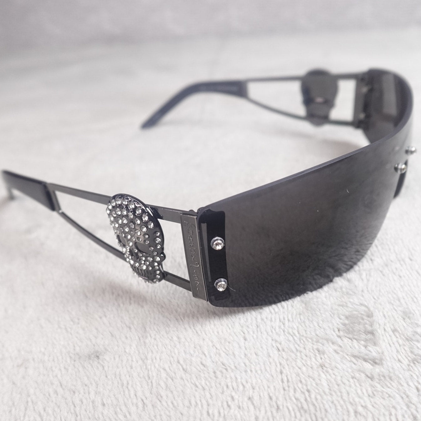 Ed Hardy Rhinestone Skull Shield Sunglasses UV400 NEW