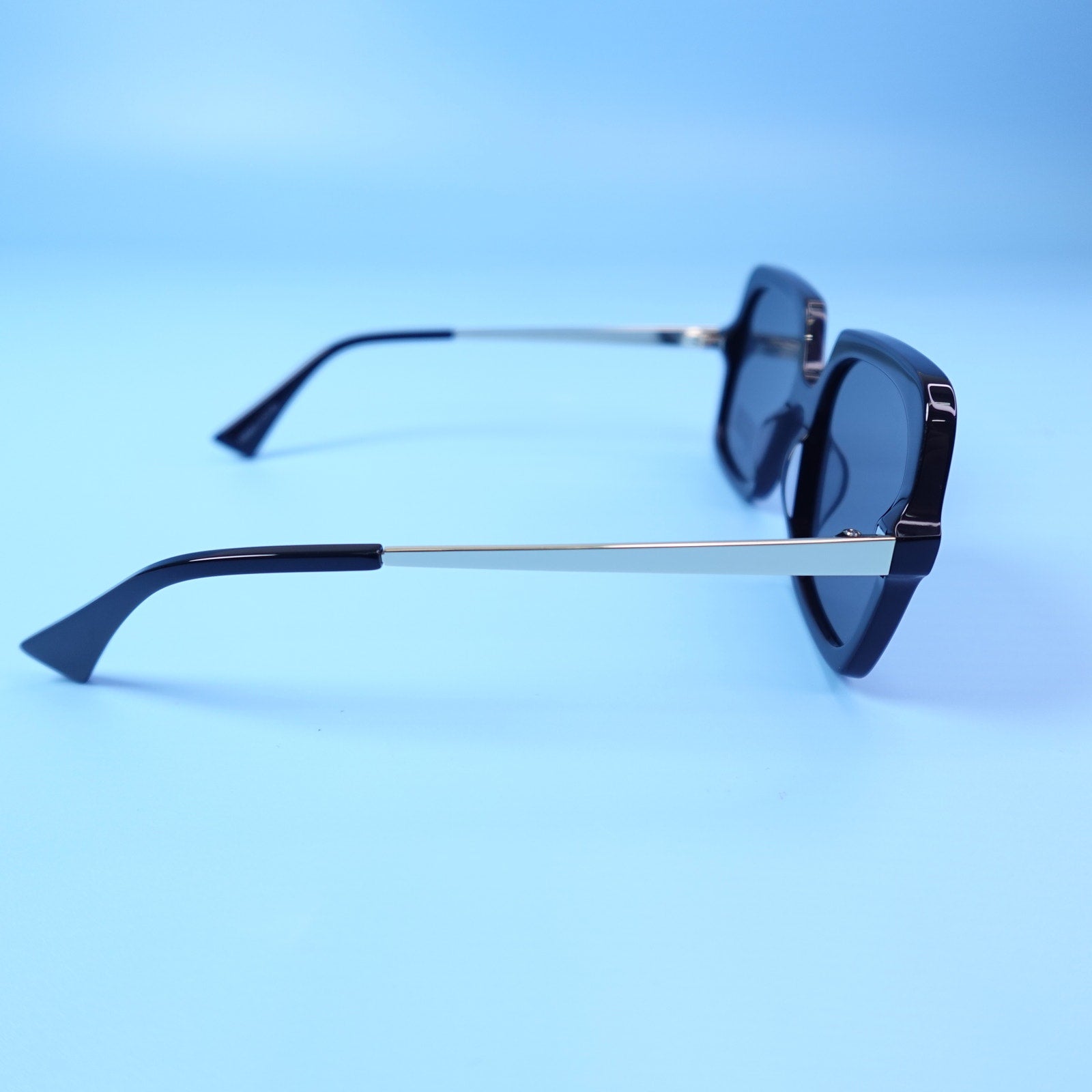 Rebecca Minkoff Sunglasses Willow Black & Silver 100% UV Protection