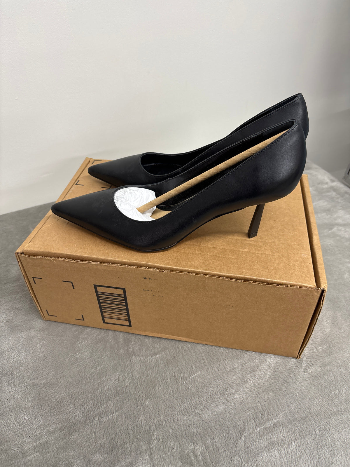 Kenneth Cole heels