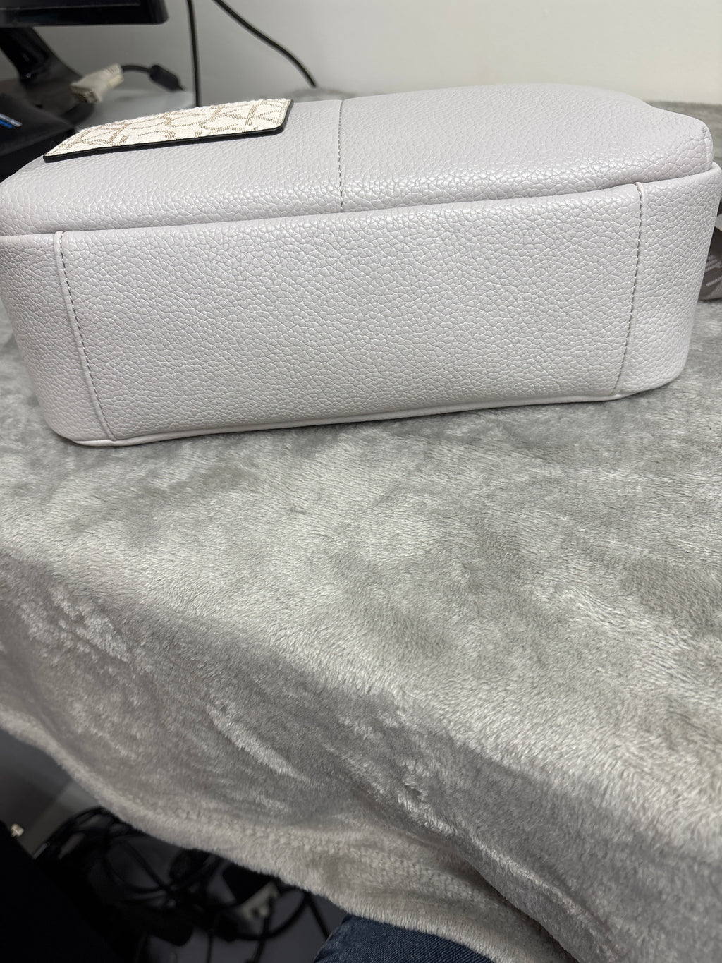 Calvin Klein Lorelai H4AFYEK4 DGE