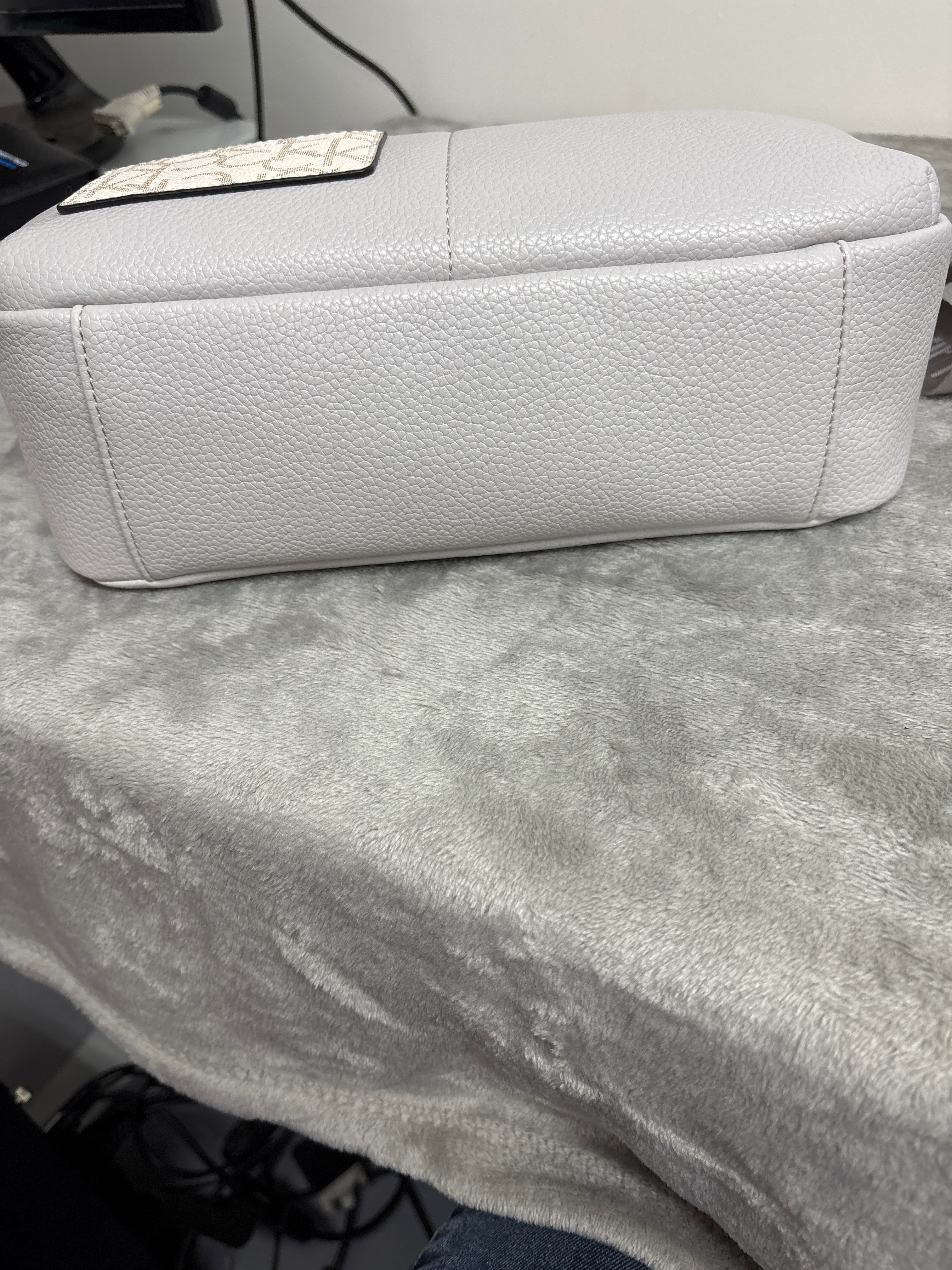 Calvin Klein Lorelai H4AFYEK4 DGE