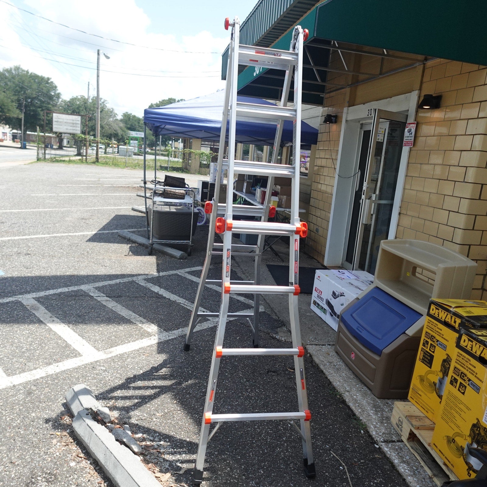 Little Giant MegaLite Multi-Position Ladder with Storage Rack