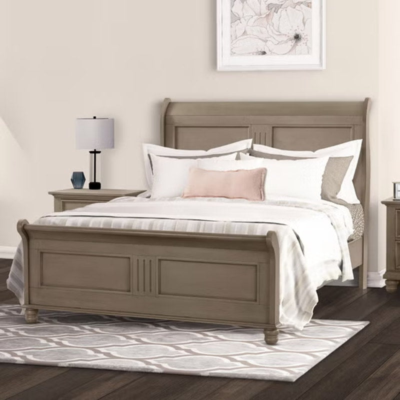 Abbyson Caymen King Platform Bed Gray Wood Panel headboard/footboard