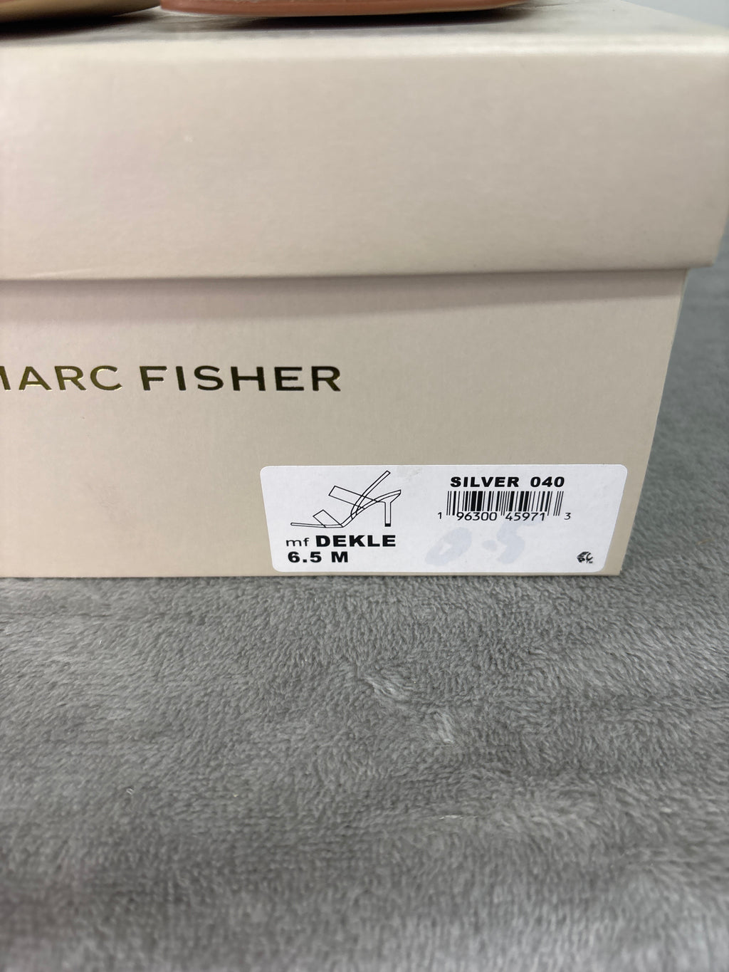 Marc fisher silver high-heeled sandals