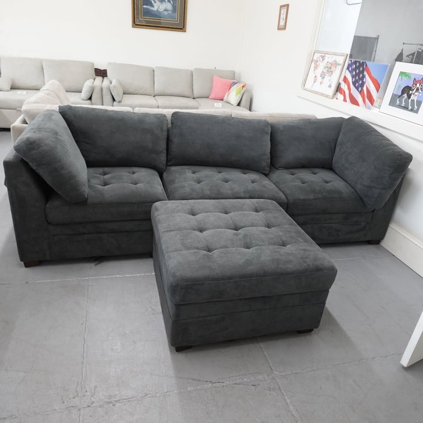 Thomasville Tisdale Modular Sectional 4-piece Dark Gray with Storage Ottoman