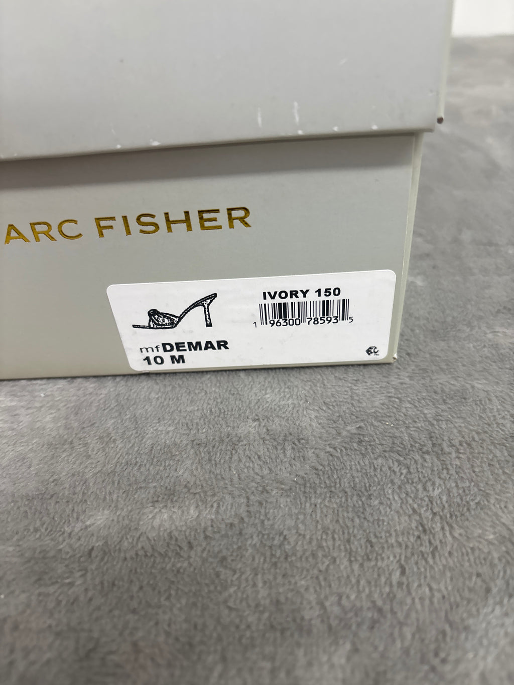 Marc fisher square-toe heeled mules