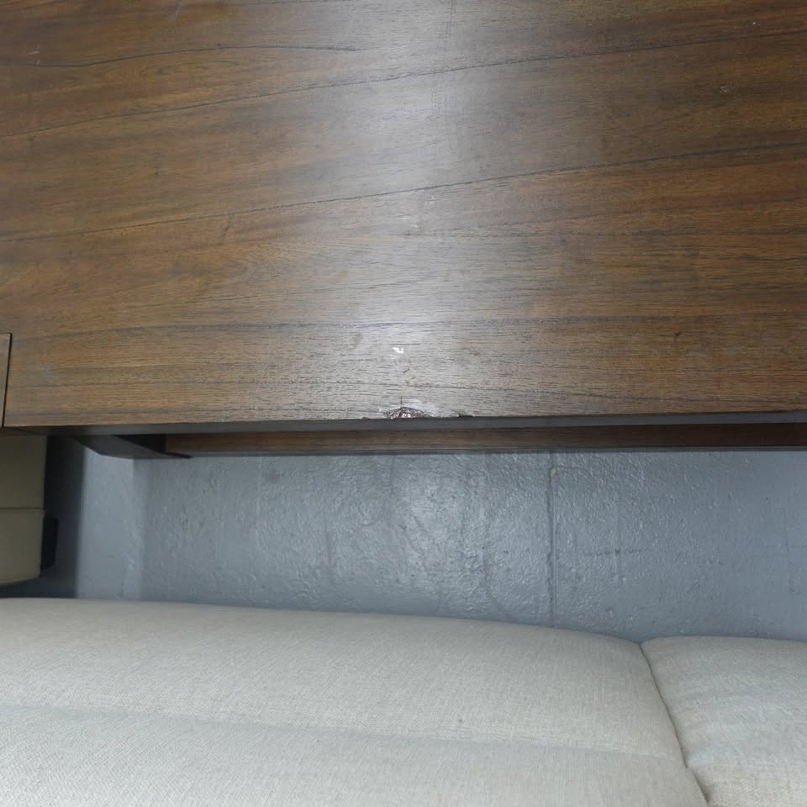 Kingswood 45” Coffee Table