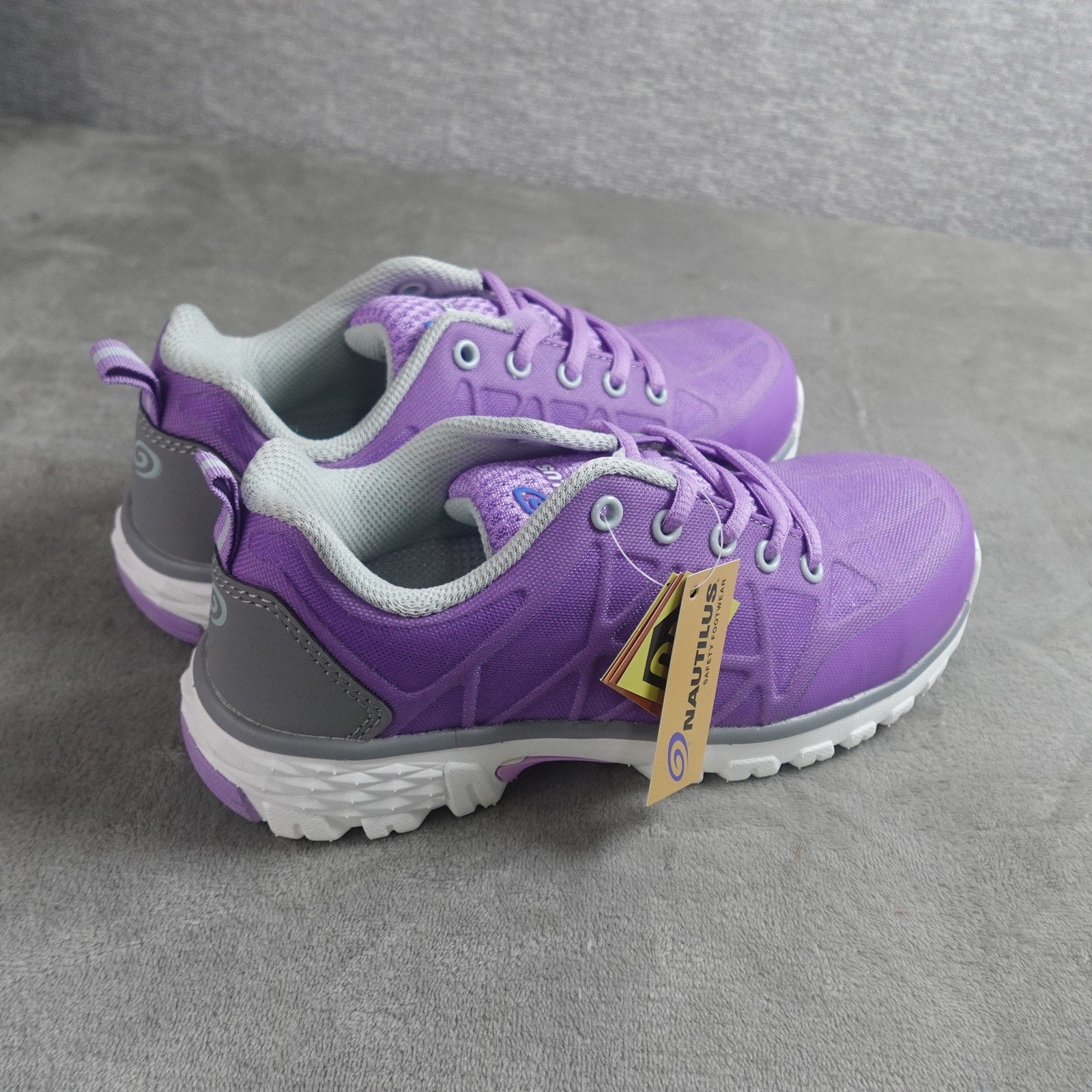 Nautilus Spark EH N1071 Women's Size 6M Black Safety Work Shoes Electrical Hazard