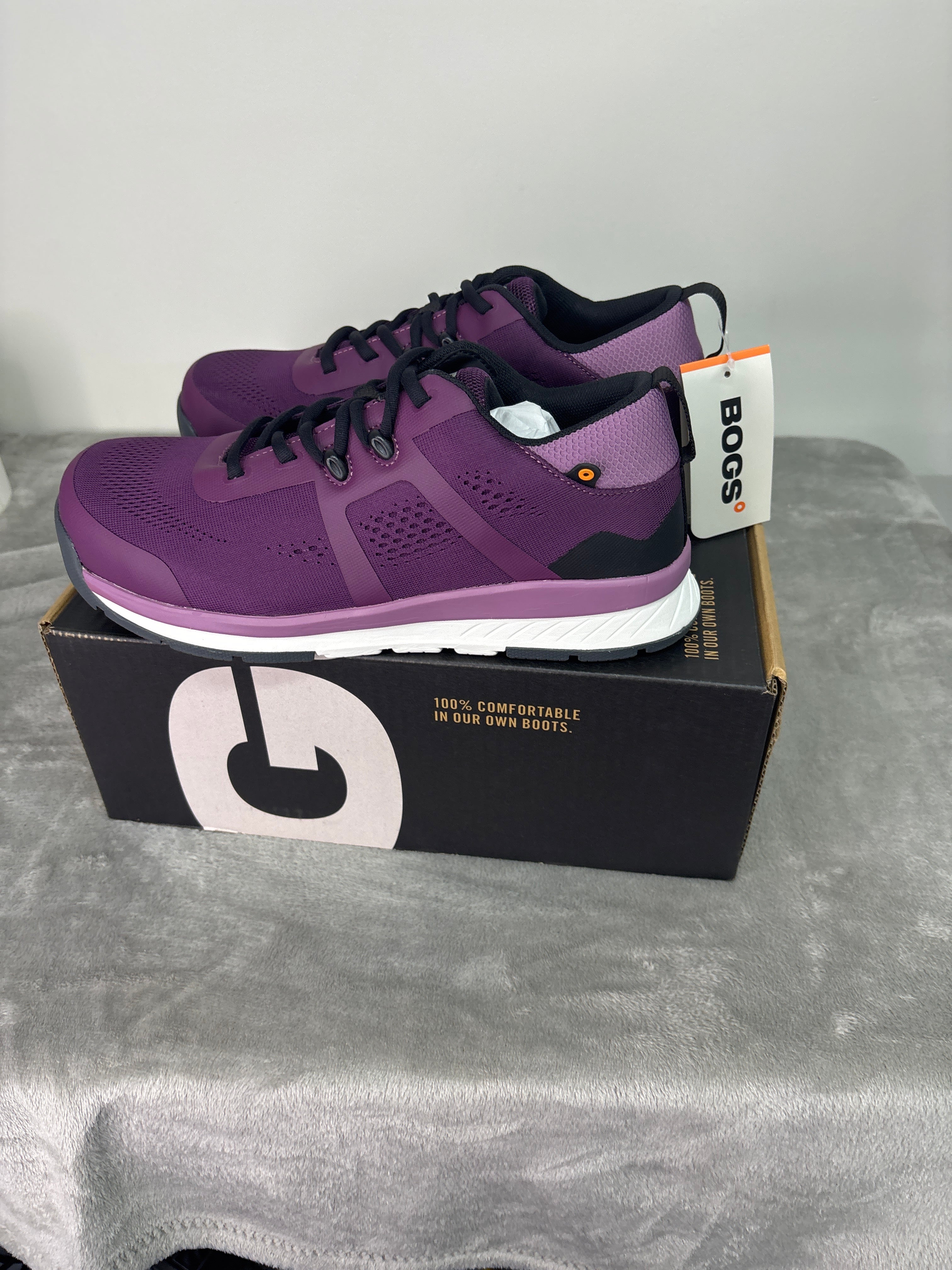 BOGS purple BOOS athletic shoes