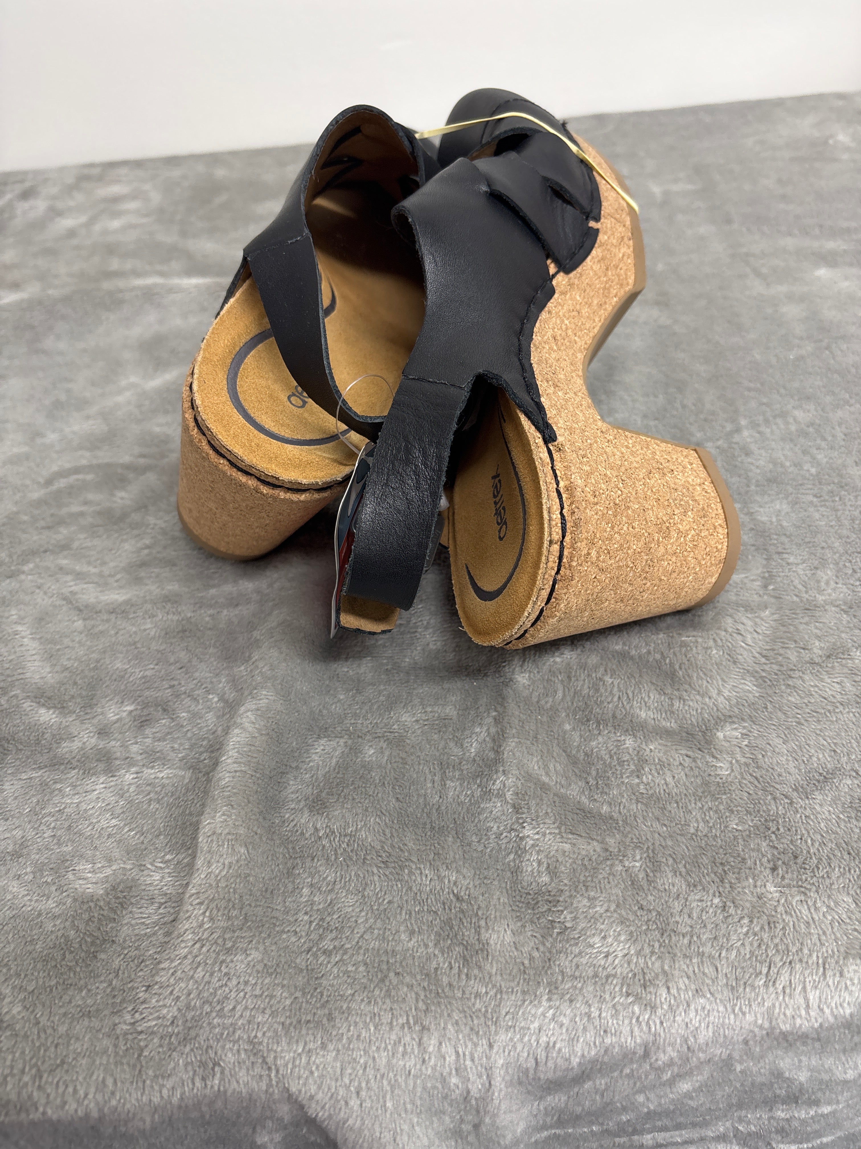 Aetrex heels Signature Arch Support
