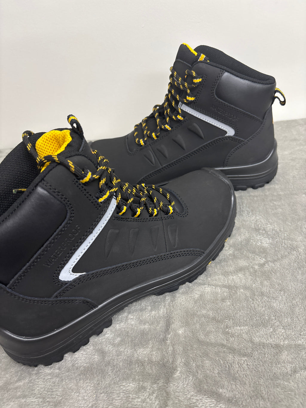 Terra Findlay composite safety toe