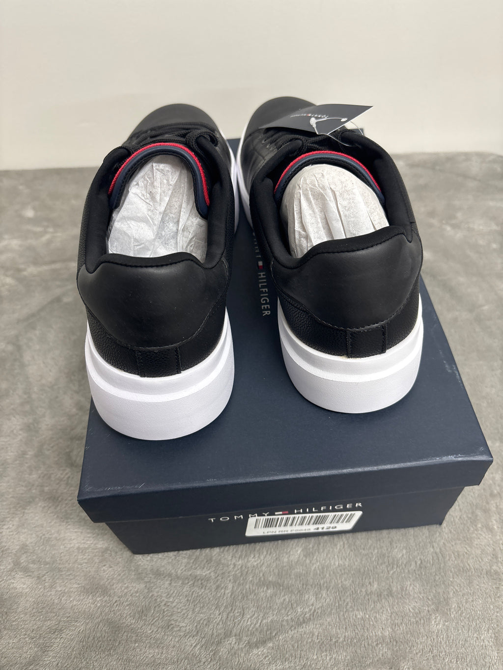 Tommy Hilfiger black sneakers