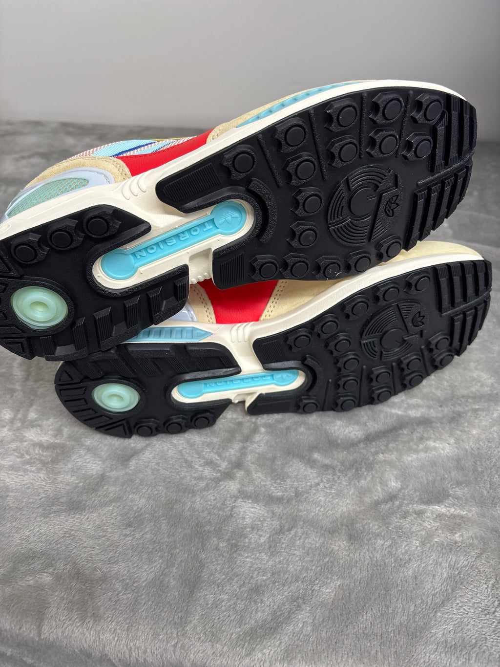 Adidas ZX 8000 sneakers