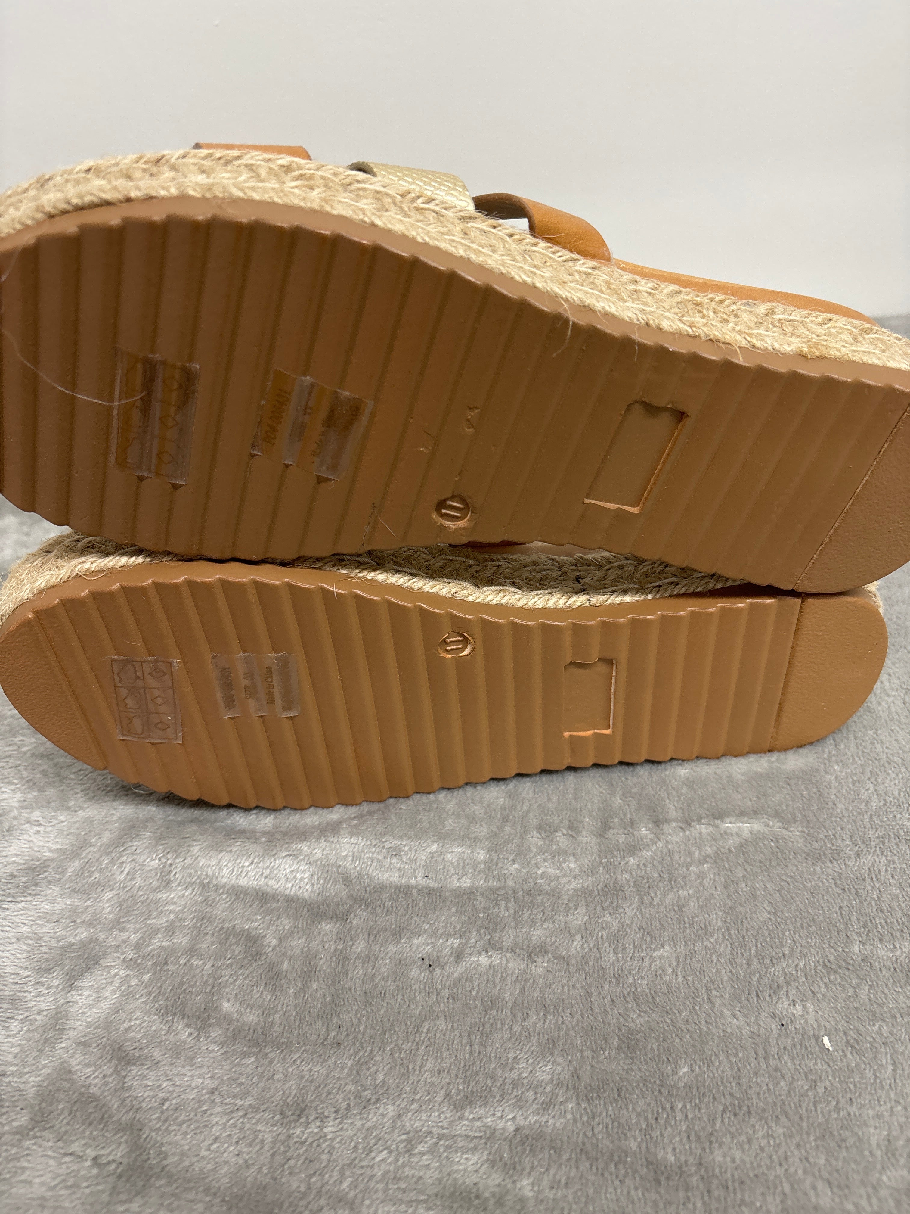 Journee collection Sandals