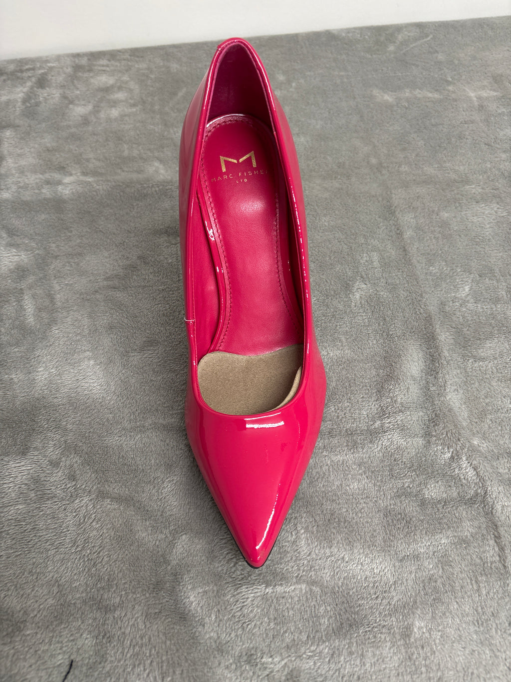 Marc Fisher pink heels