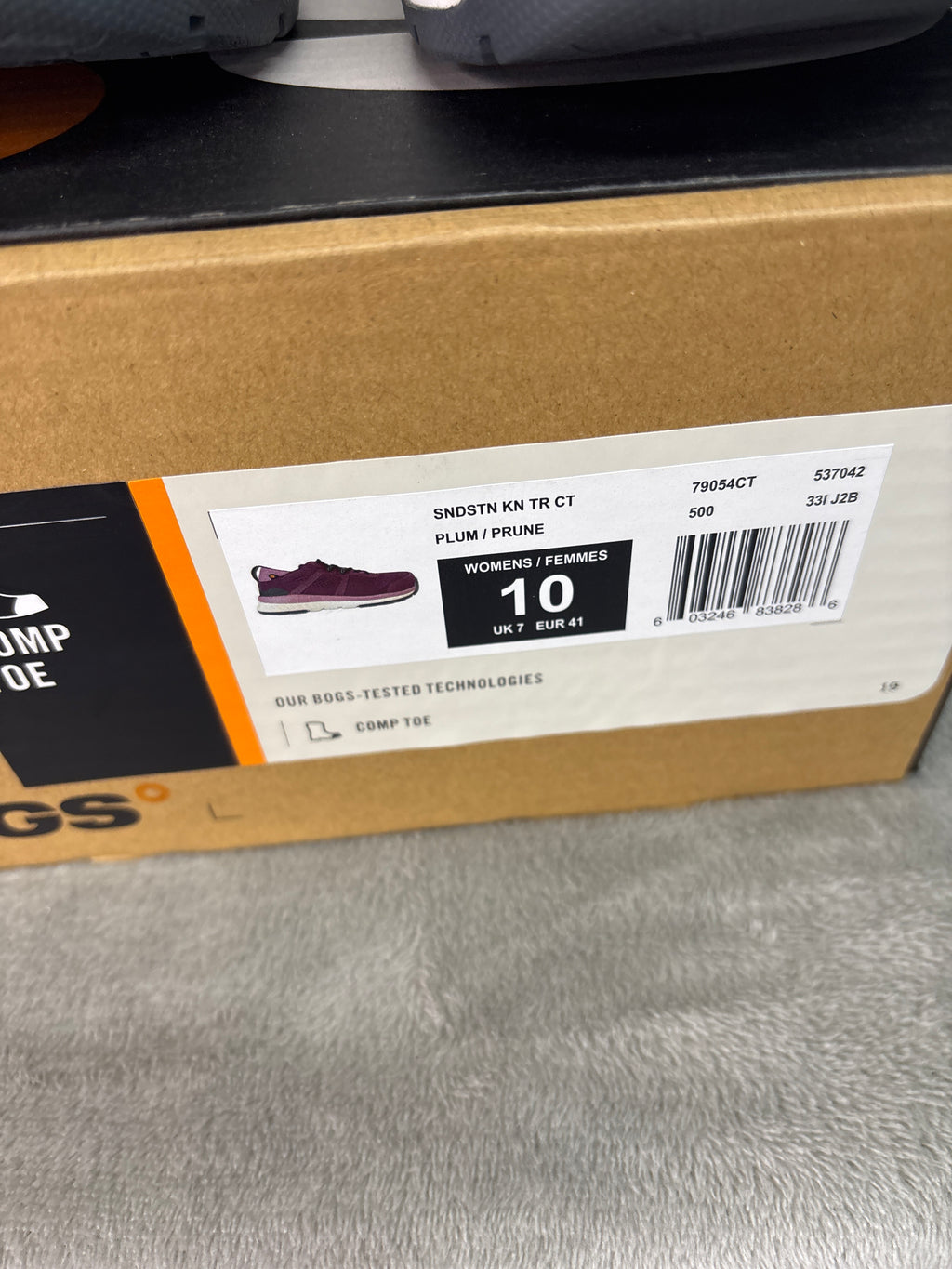 BOGS purple BOOS athletic shoes