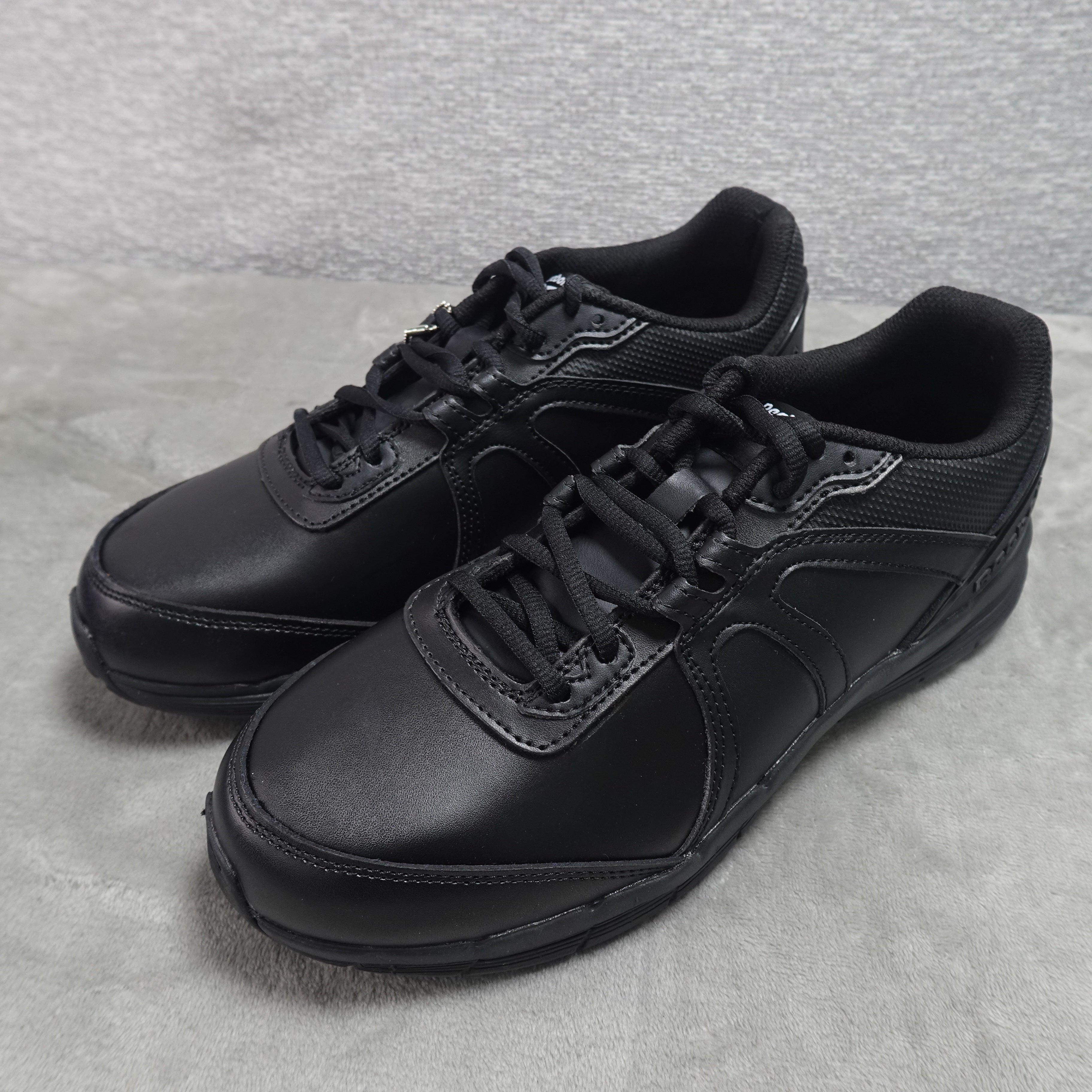 reebok Men's Size 10W Performance Cross Trainer Shoes