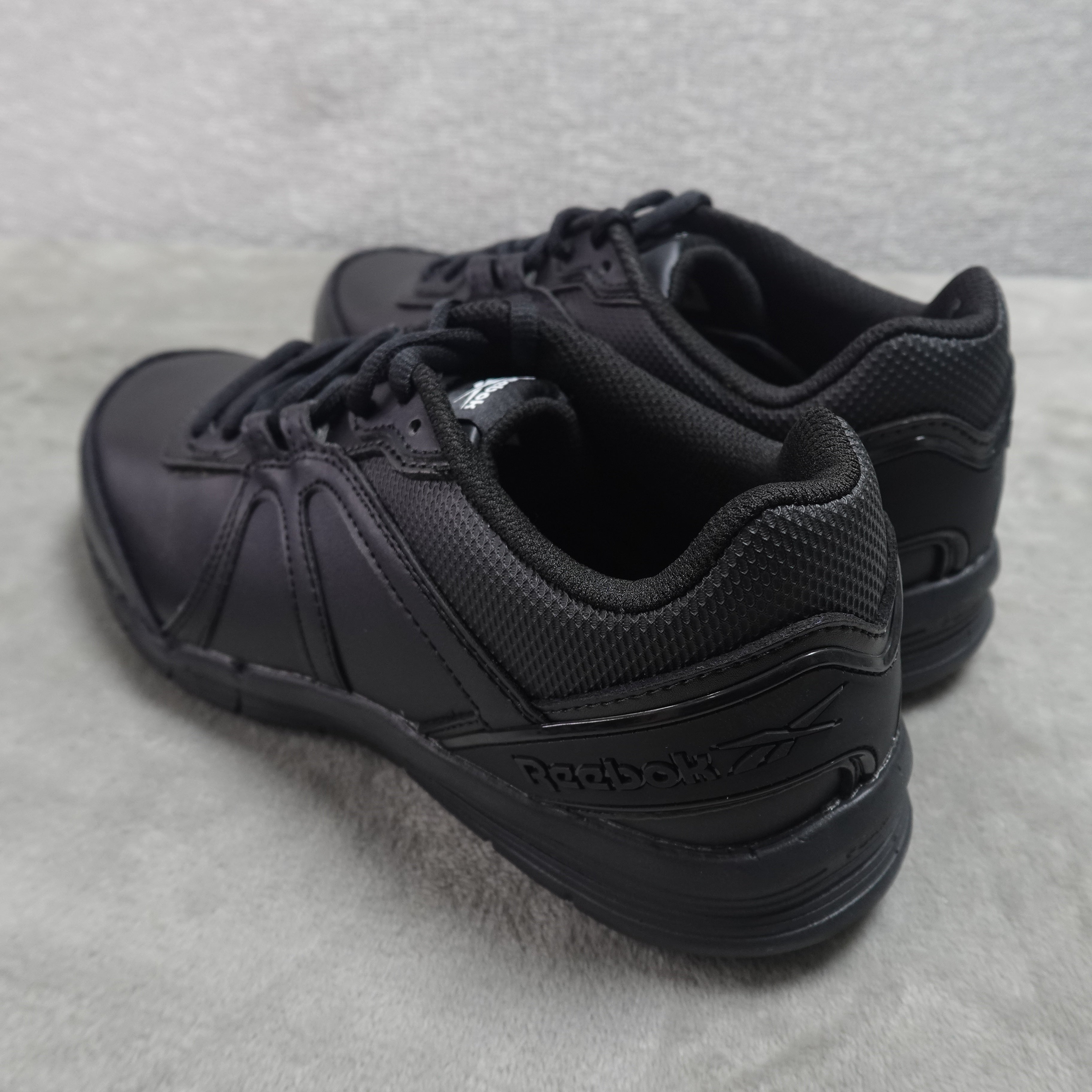 reebok Men's Size 10W Performance Cross Trainer Shoes