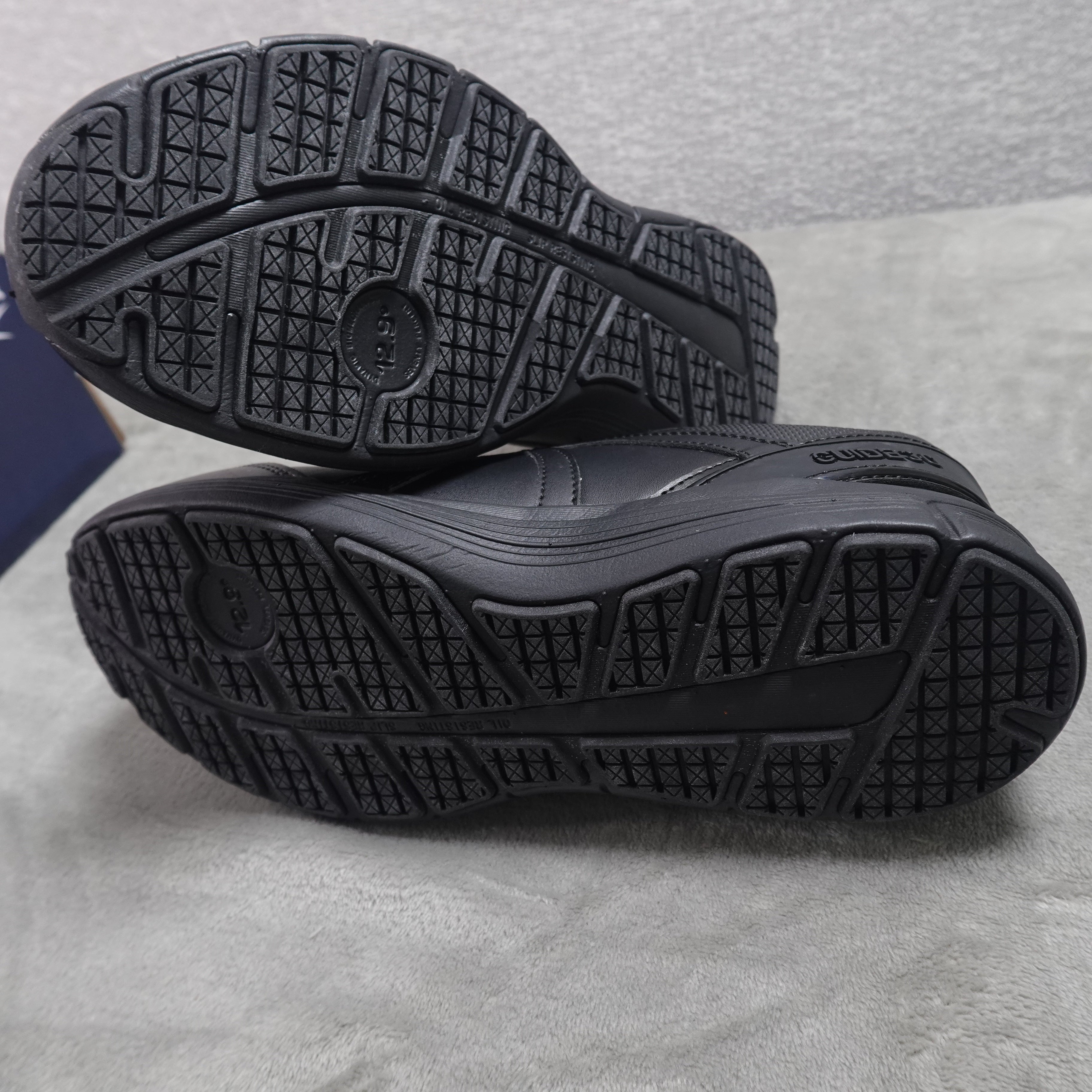 reebok Men's Size 10W Performance Cross Trainer Shoes