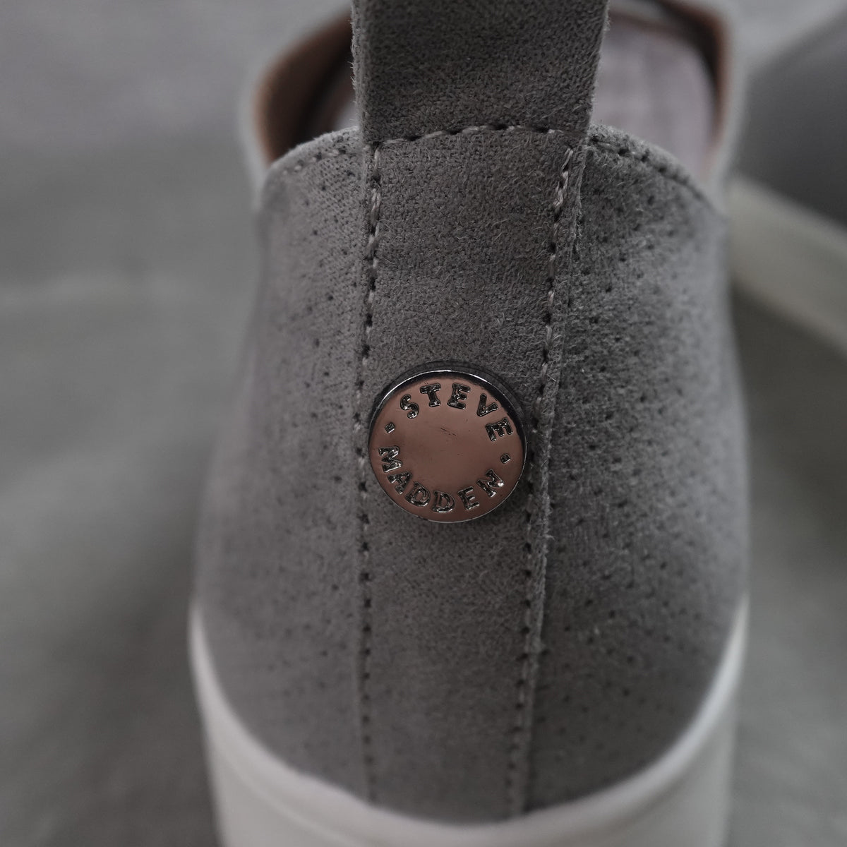 Steve Madden Brad Light Grey Size 9.5