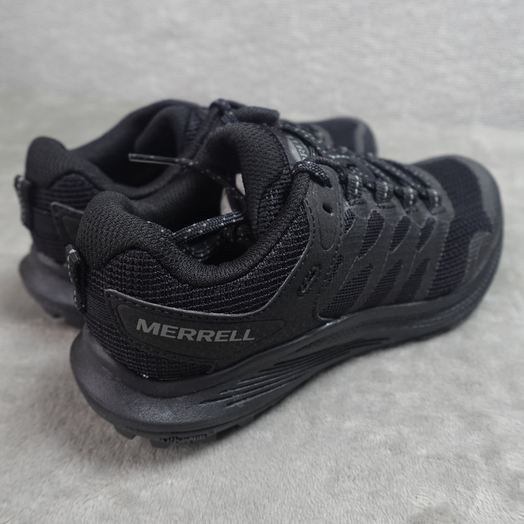 Merrell Nova 3 Tactical J005043 Men's Size 3.5 Coyote Trail Hiking Shoes w/ Box