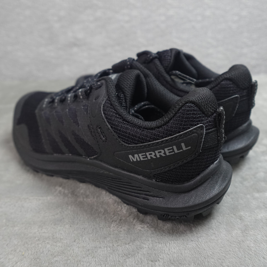 Merrell Nova 3 Tactical J005043 Men's Size 3.5 Coyote Trail Hiking Shoes w/ Box