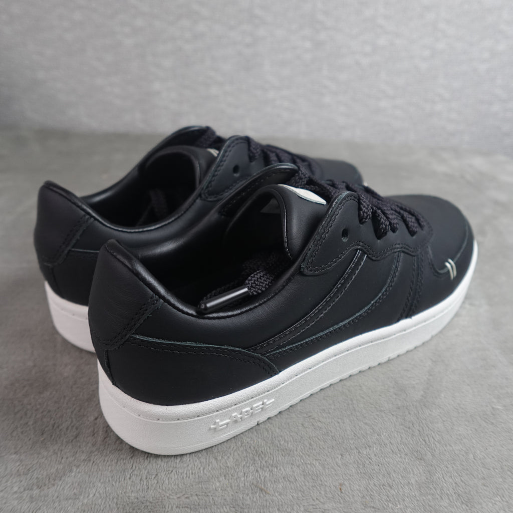 LABEL Go-To Low Sneakers – Black/White – Men's 7.5 / Women's 9