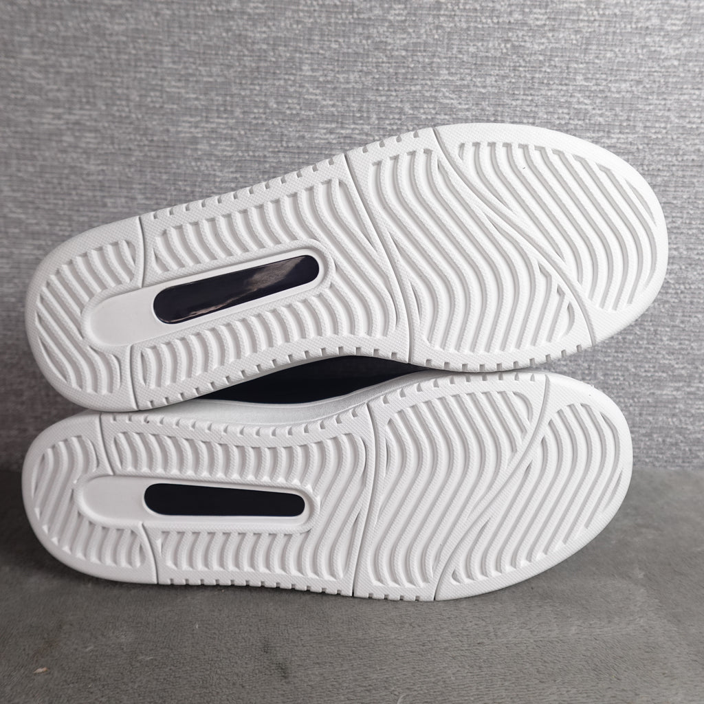 LABEL Go-To Low Sneakers – Black/White – Men's 7.5 / Women's 9