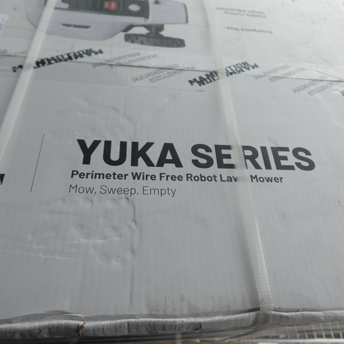 Mamotion 2000 Yuka perimeter wire free lawn mower