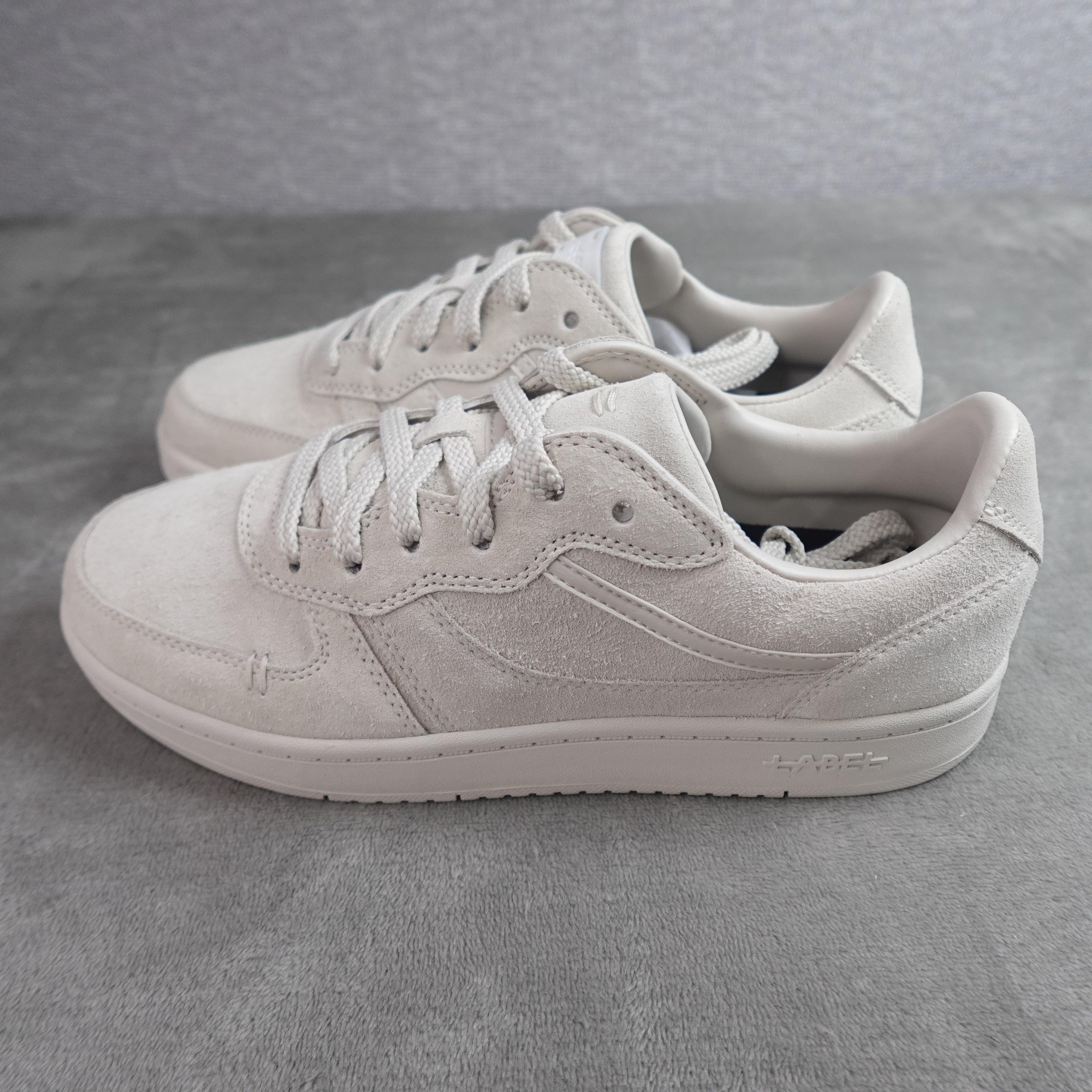 LABEL Go-To Low Unisex Sneakers – Putty/Putty – Women's 10 / Men's 8.5