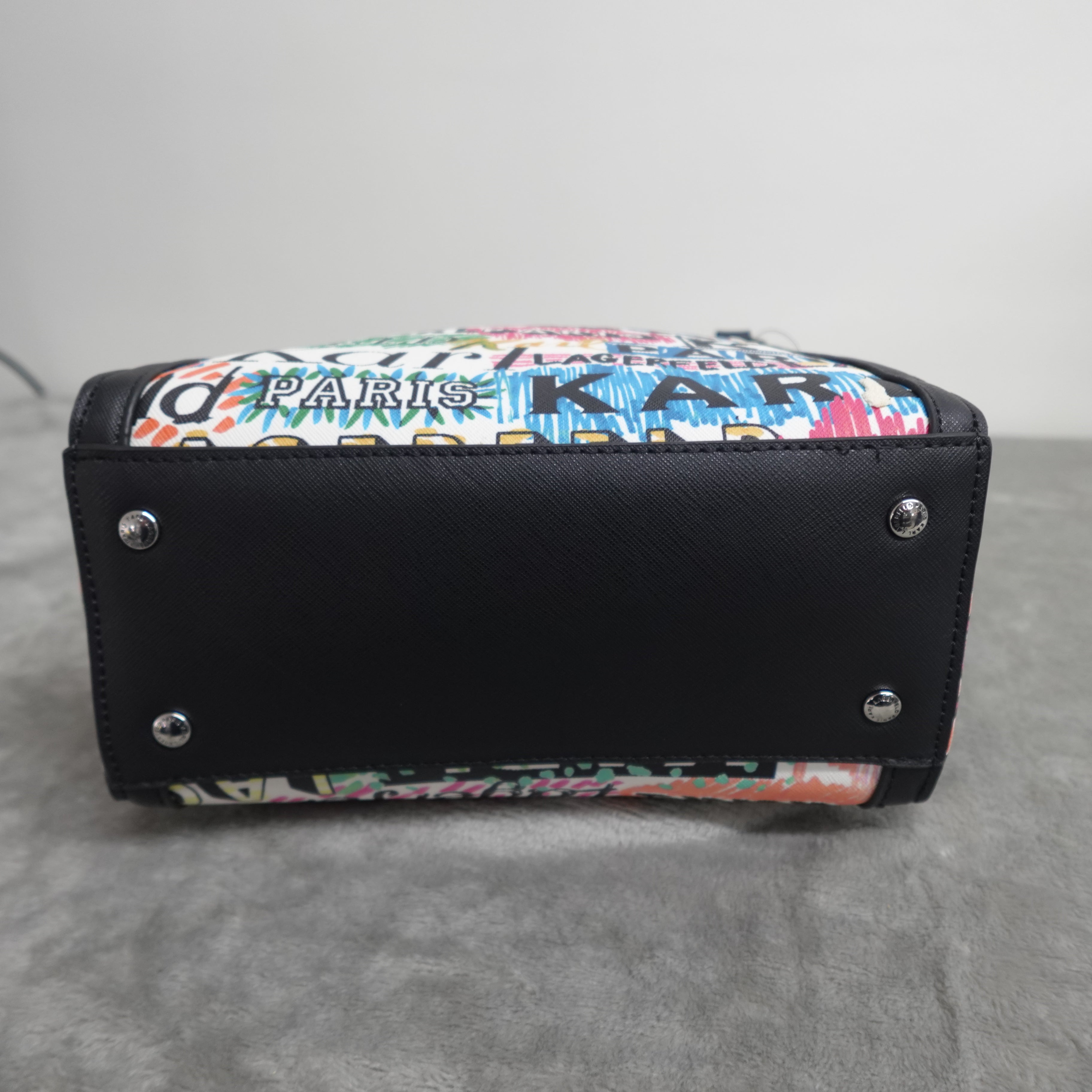 KARL LAGERFELD PARIS Iris Tote – Logo Explosion