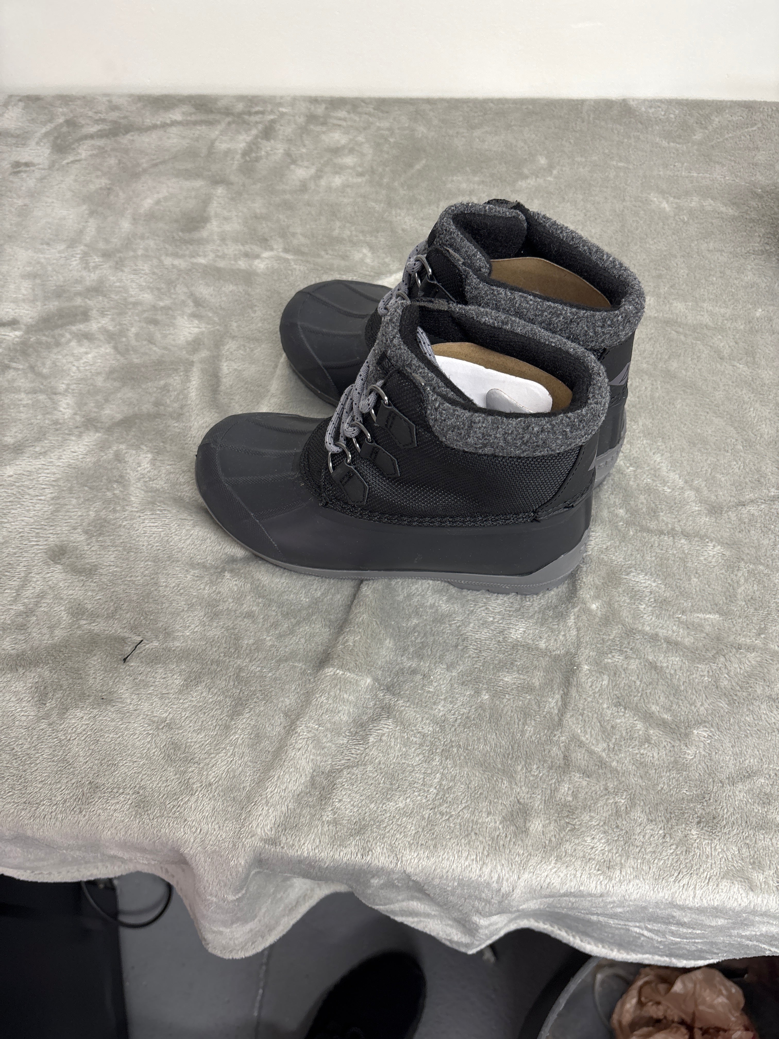 Sperry rain boots