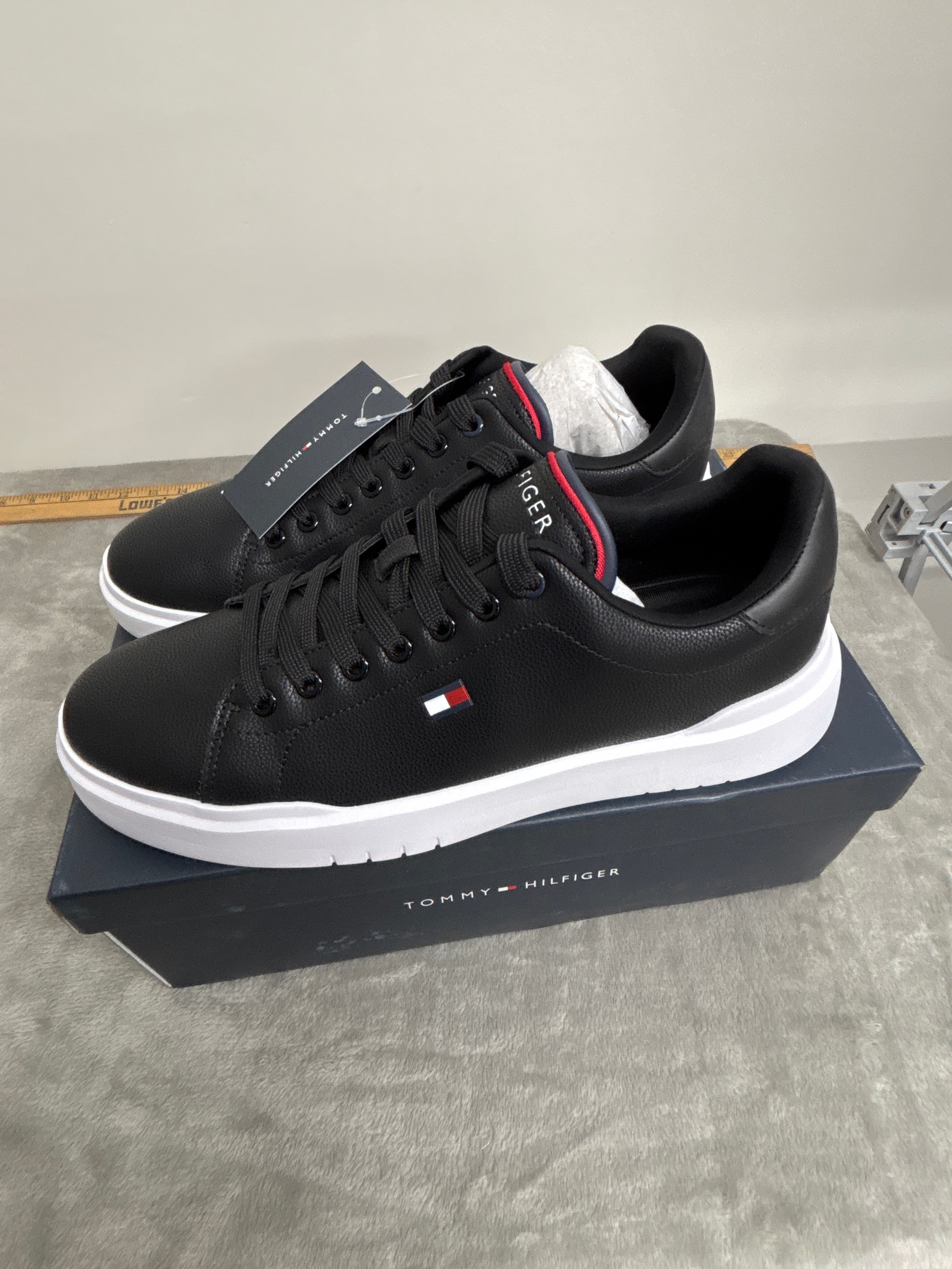 Tommy Hilfiger black sneakers