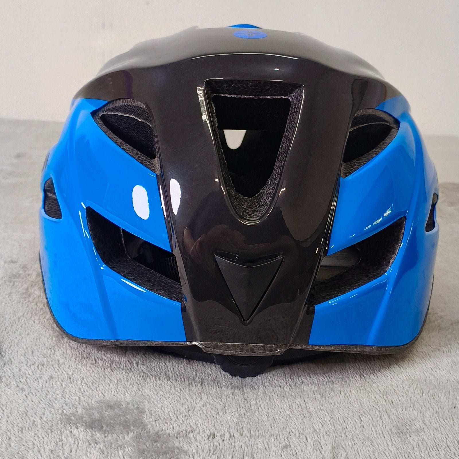 Schwinn Dash Adults Vented Bike Cycling Skate Helmet Black Blue Adjustable 14+