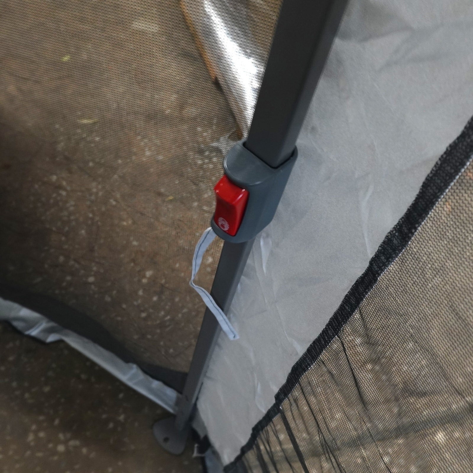 Coleman 12 x 10 Screened Canopy Sun Shelter Screenhouse