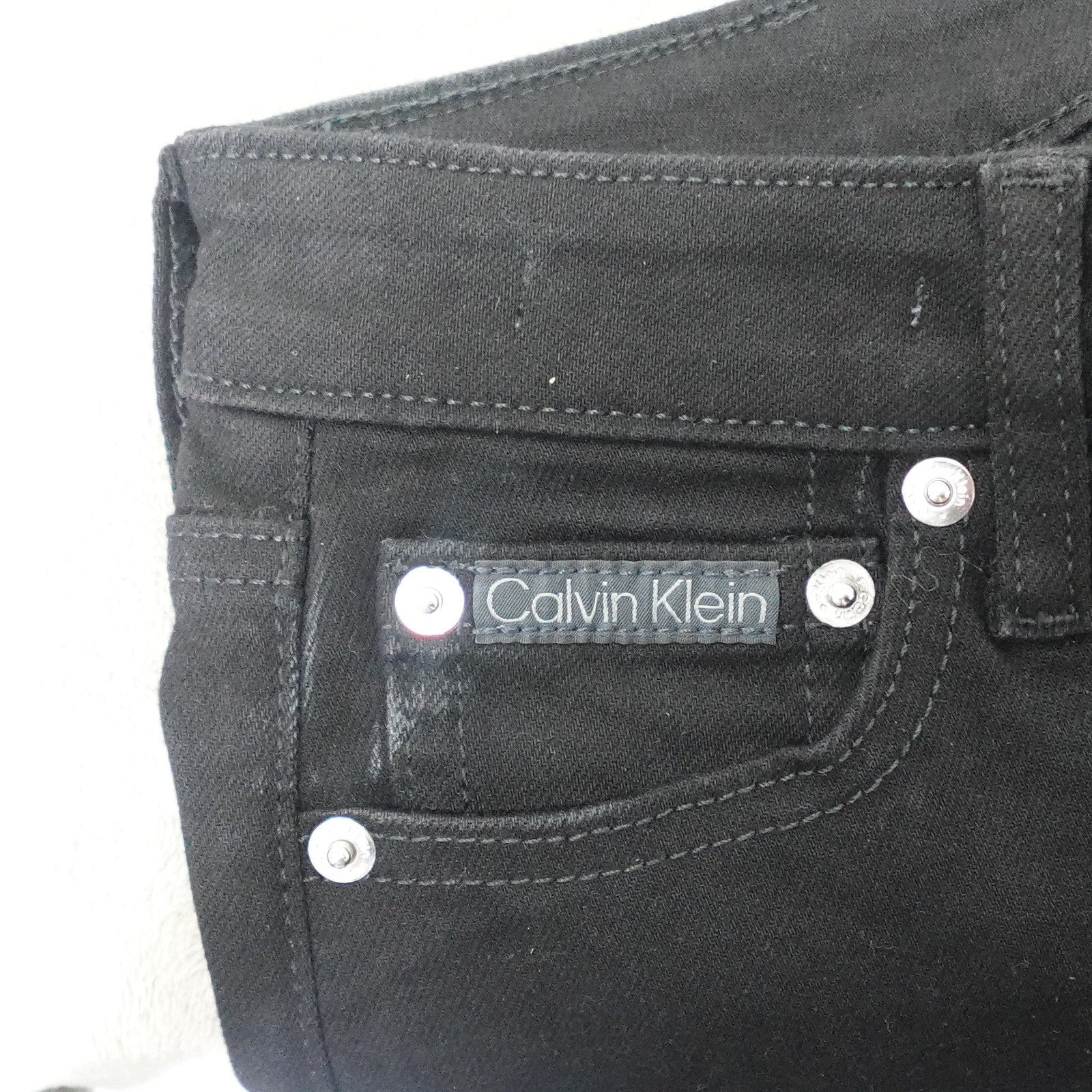 Calvin Klein Jeans Women's Original Curvy High Rise Skinny Black Denim- W25