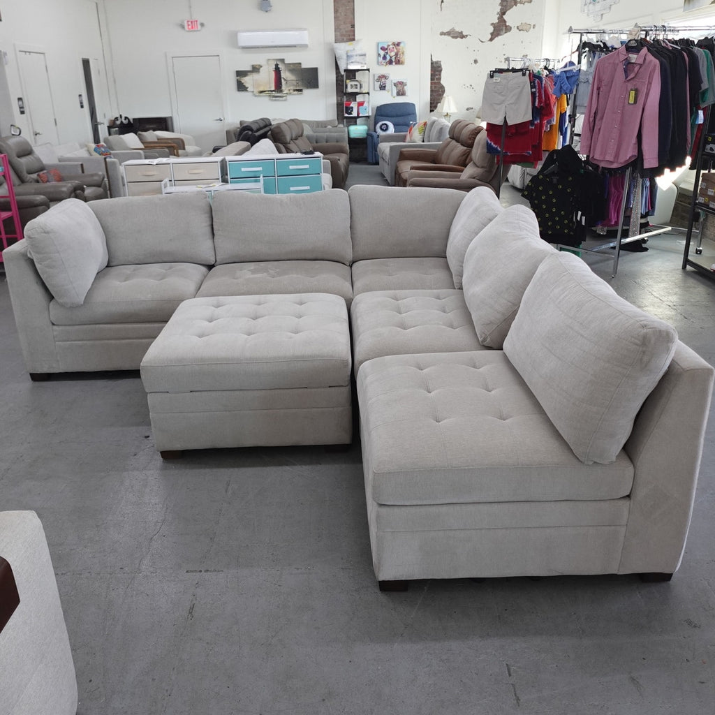 Thomasville Tisdale Modular Sectional 6-piece Beige with Storage Ottoman