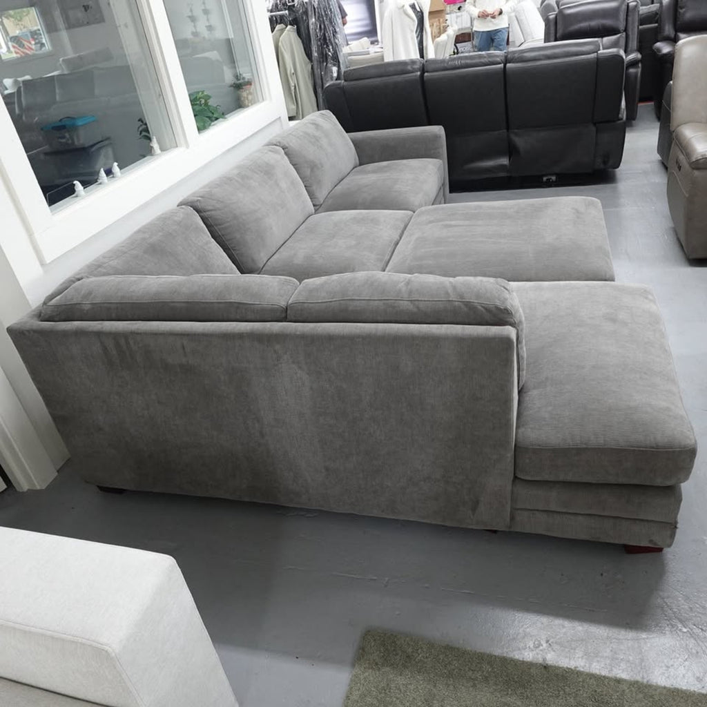 Penelope Fabric Sectional with Ottoman