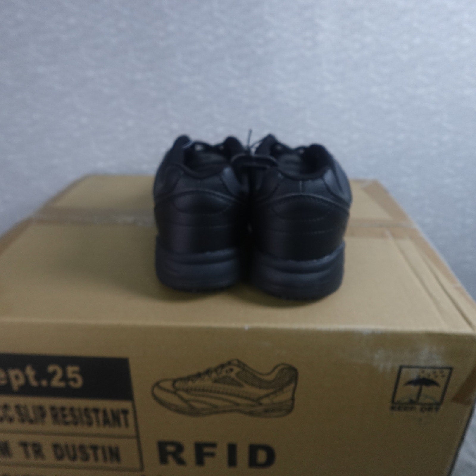 Lot of 6 Tredsafe Dustin Men's Slip Resistant Work Shoes Black Size 11W New