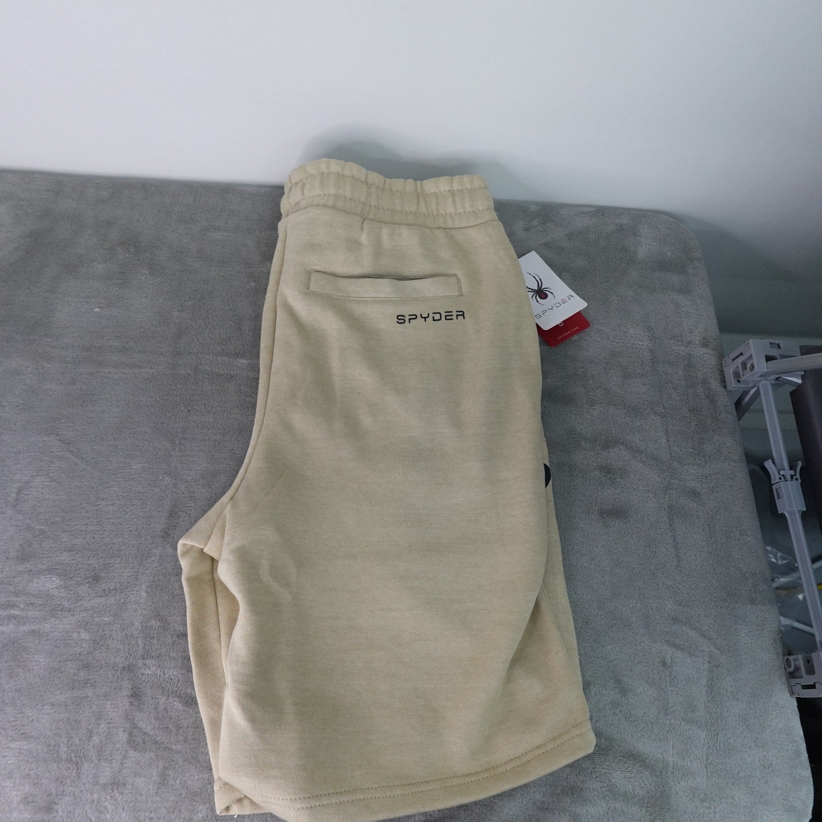 SPYDER SMB112 Men’s Athletic Shorts Sand Tan Performance Gym Running Activewear