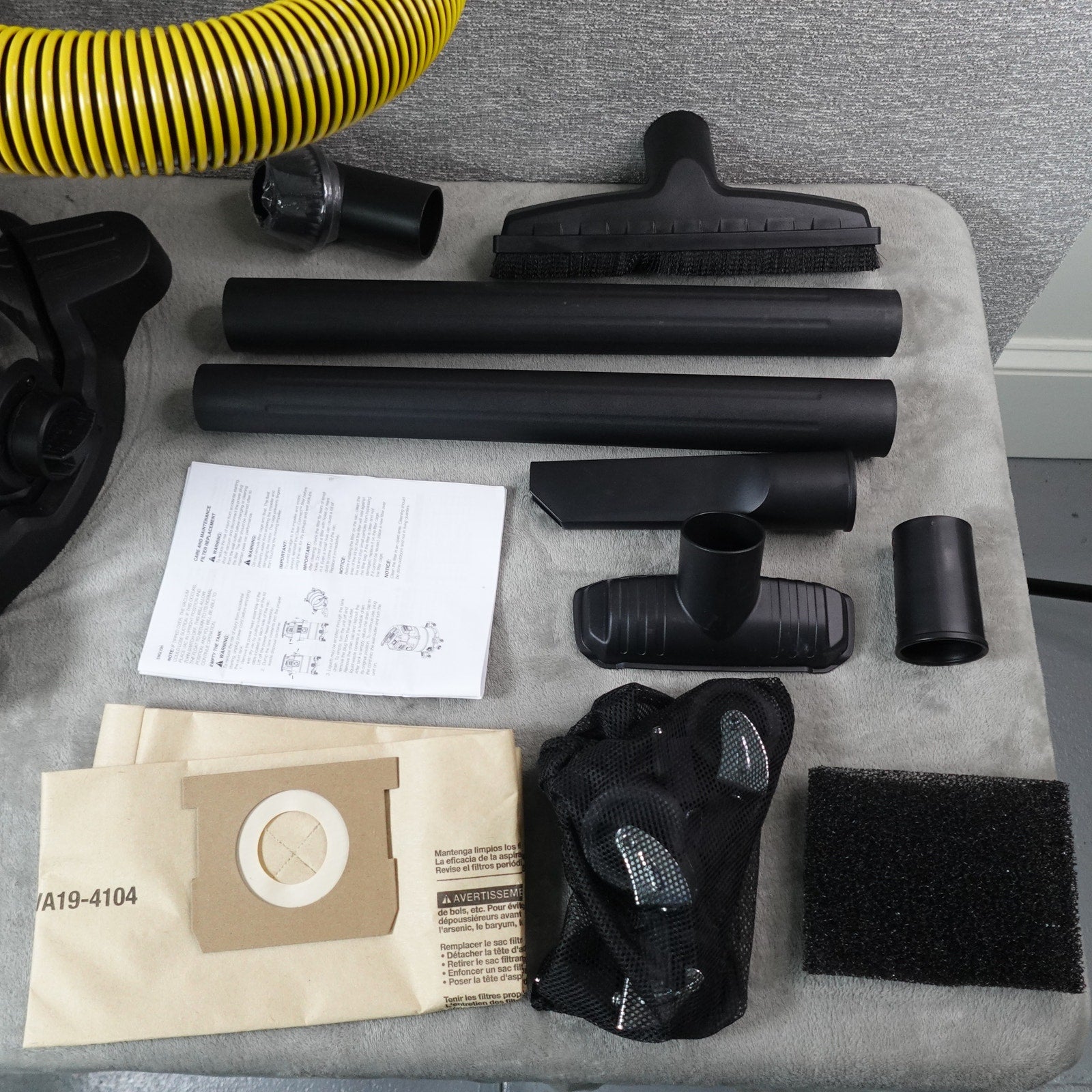 DEWALT DXV08S-QTA 8 Gallon 4HP StealthSonic Wet Dry Vacuum Stainless Steel