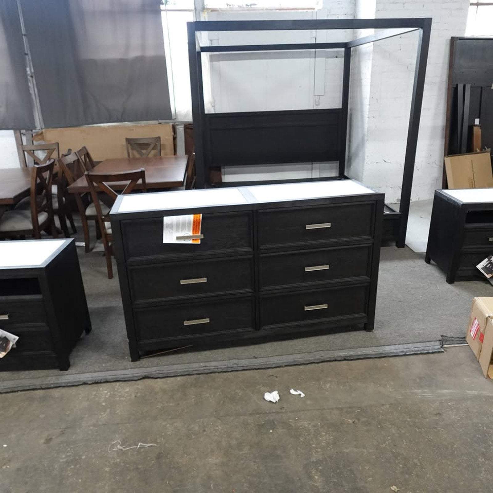 Bellevue King Canopy Bed + Nightstands & Dresser Black