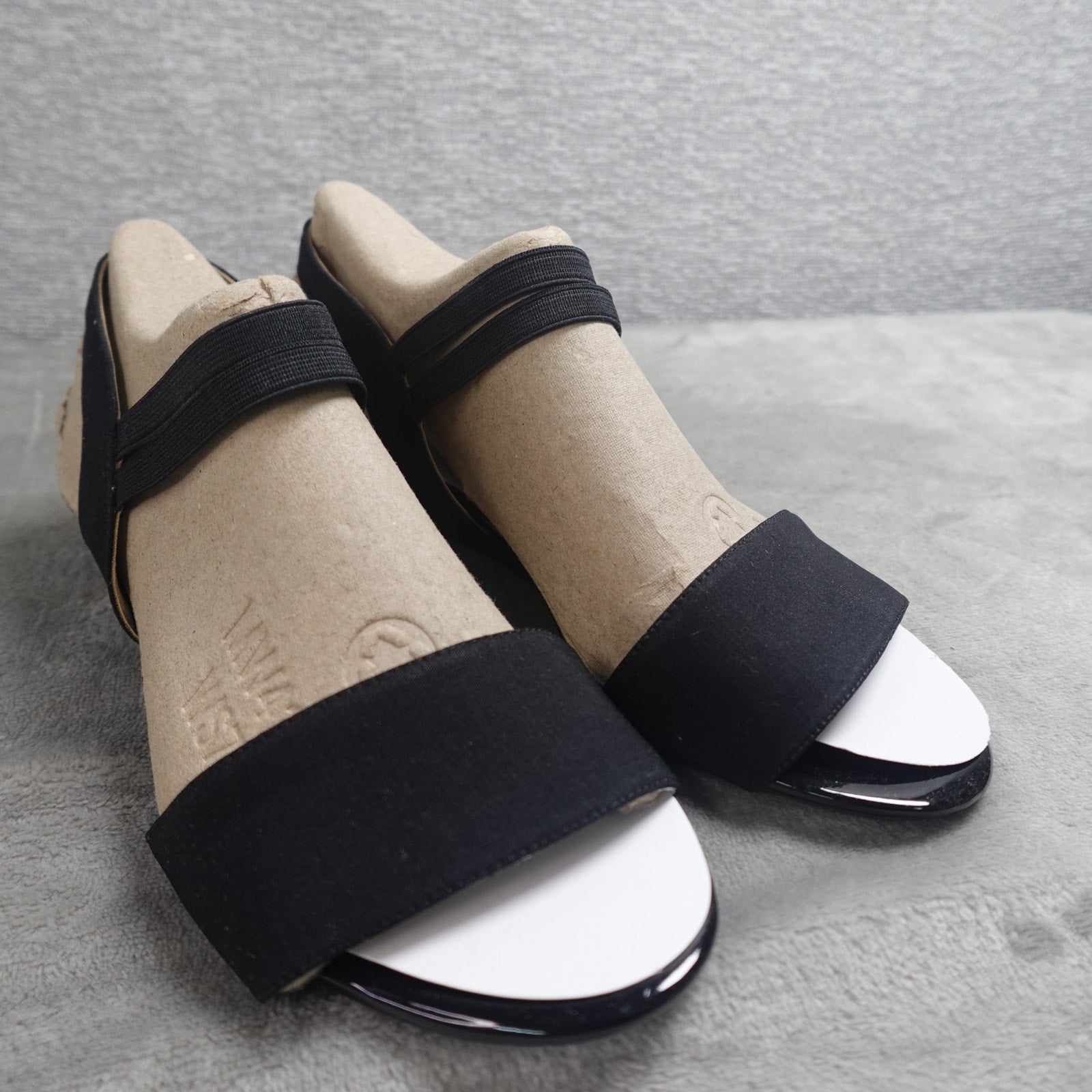 LifeStride Yolo Sandal Women's Size 8W Black Micron Fabric F4561F1001