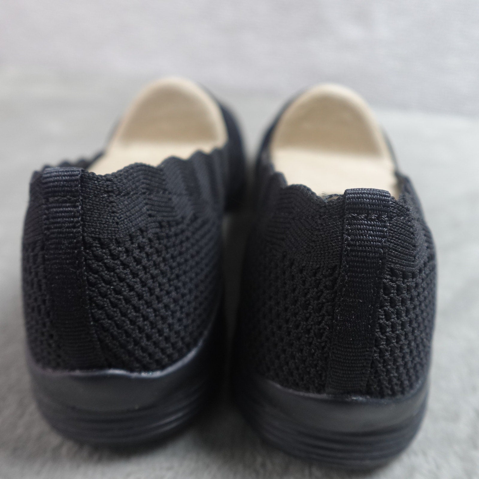Skechers Seager Stat Women's Size 7.5 Slip On Walking Shoes Black 49481 BBK New