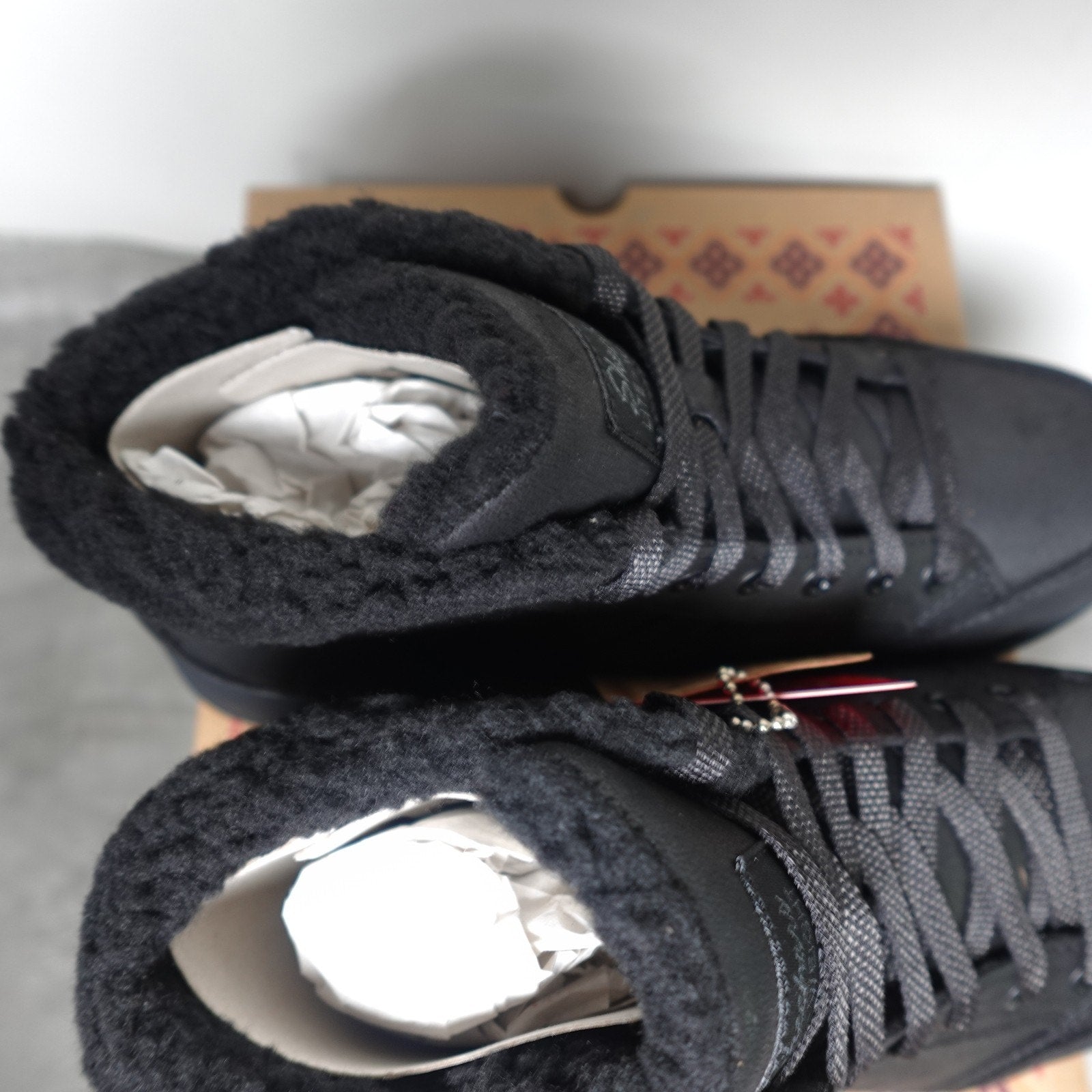Skechers Ultra Flex Everyday Crush Women's Boots Black 7 US 37.5 EU New Box