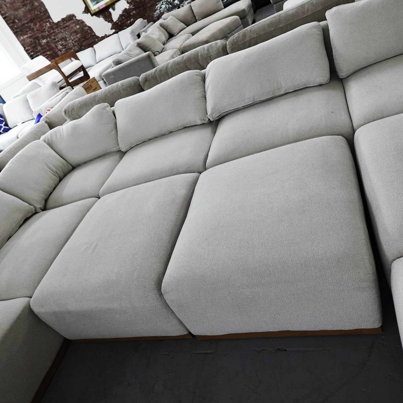 BIG Henredon Murphy Fabric Modular Sectional 10 Piece Set with Ottomans!