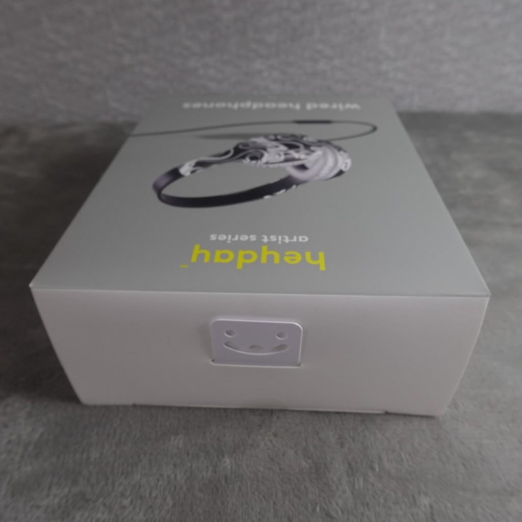 Heyday Artist Series Wired On-Ear Headphones 3.5mm Black White NEW