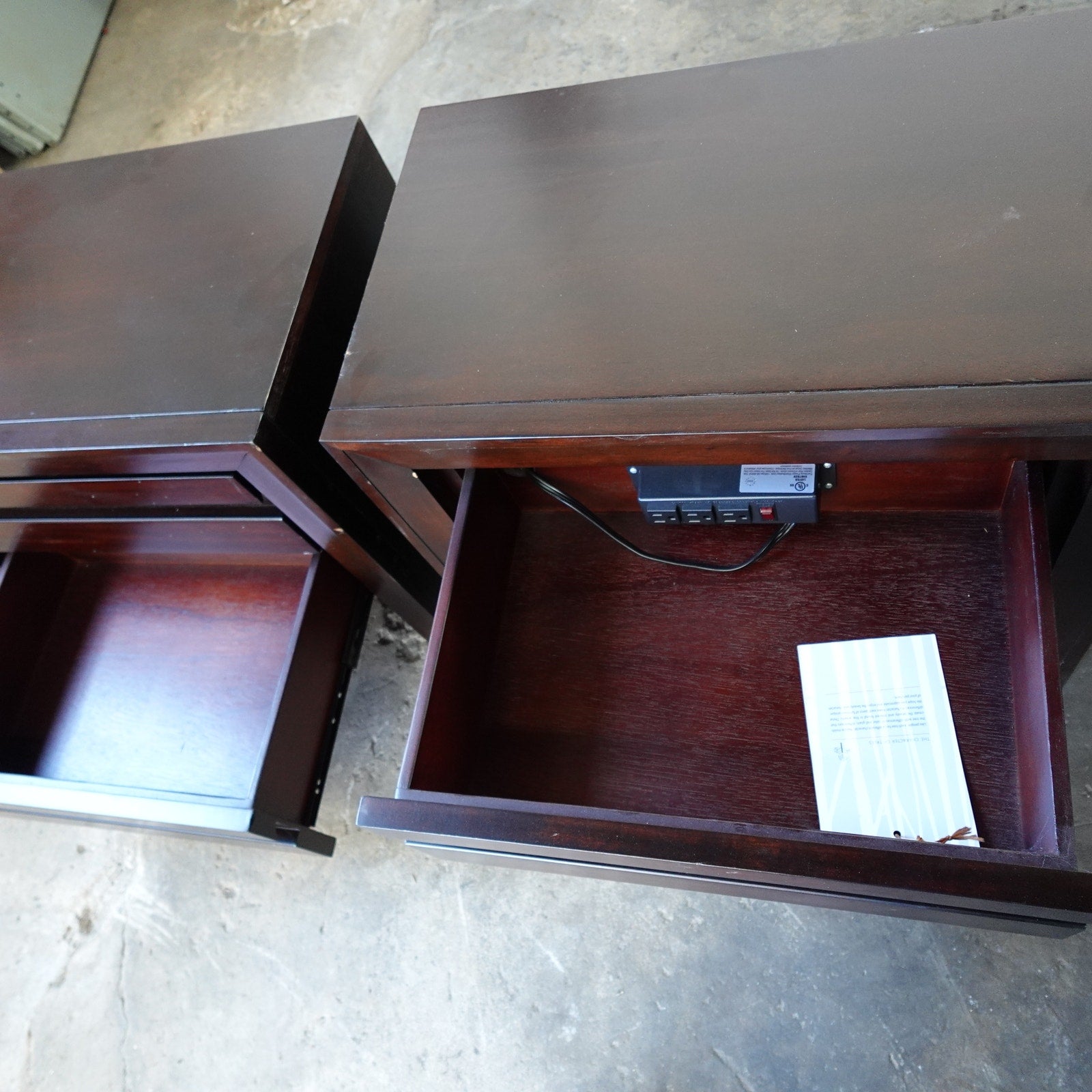 Used/Demo Wakefield King Bedroom Collection