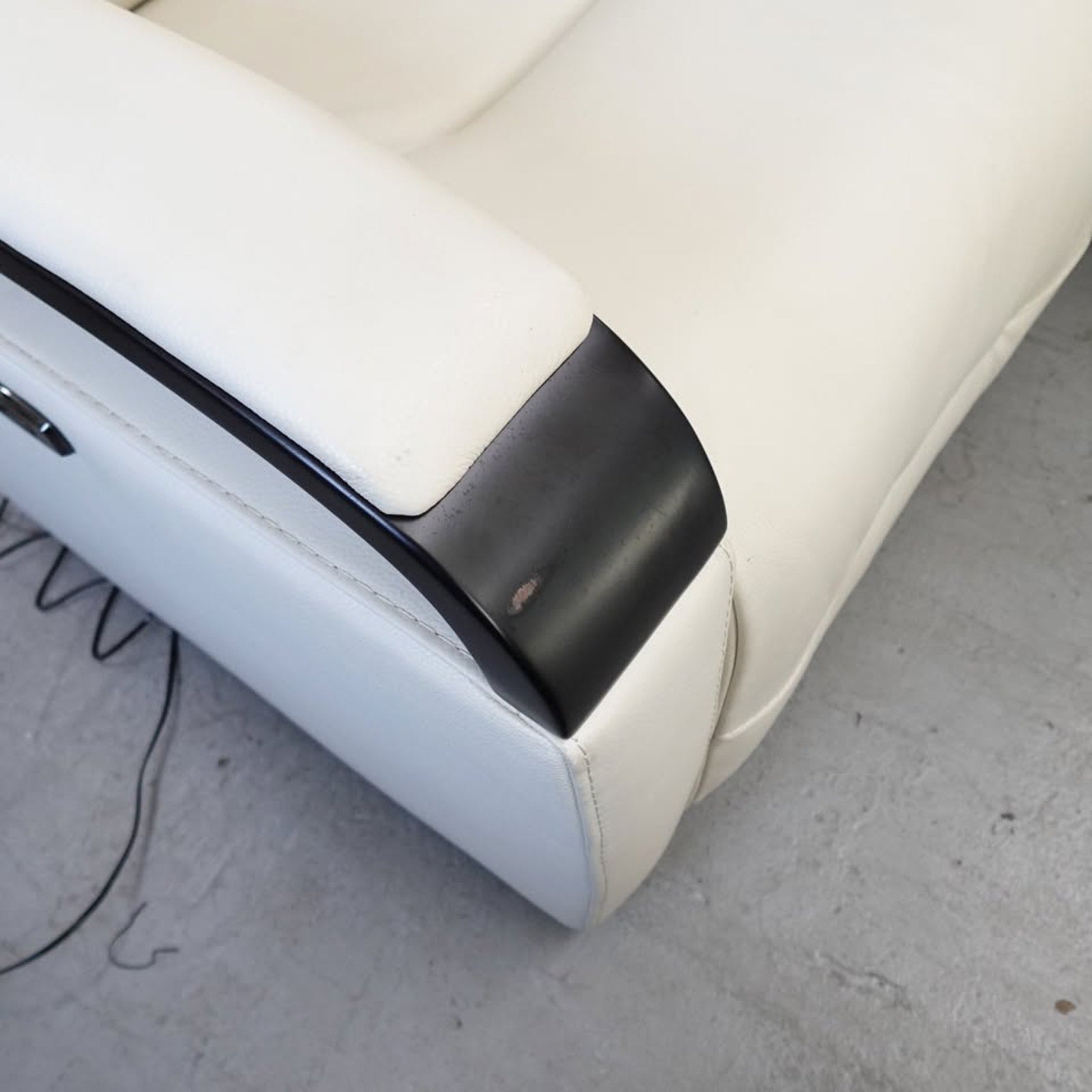 Canmore Leather Power Recliner with Power Headrest